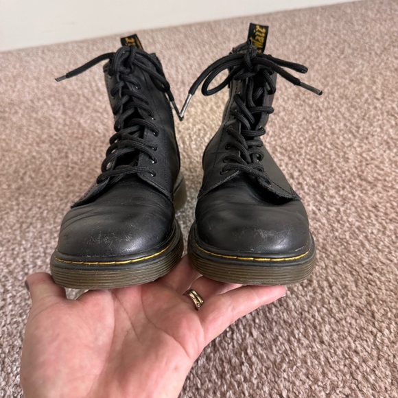 Dr. Martens Junior Boots - Picture 7 of 10